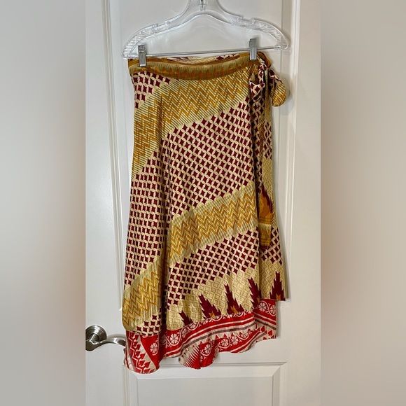 Earthbound Boho Geometric Patterned Wrap Sarong Skirt Fall Gold & Red One Size - Picture 1 of 6